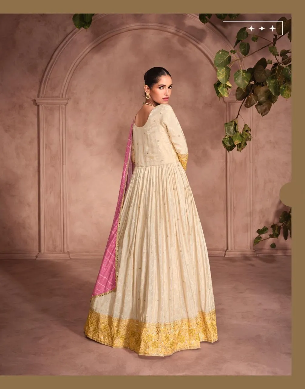 Sayuri Gunjan - 5674 - Image 4