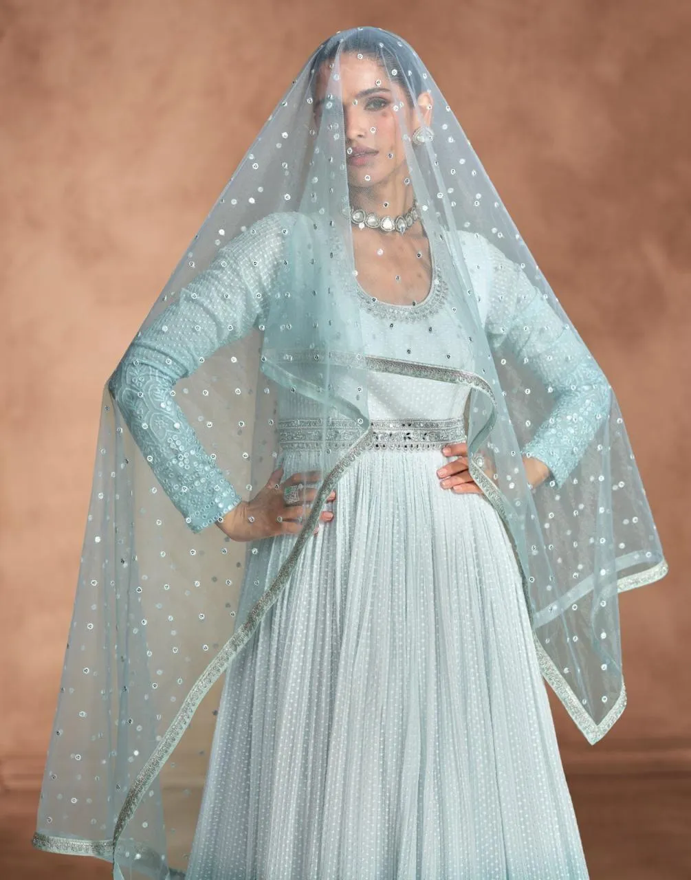 Sayuri Izhaar - 5677 - Image 3